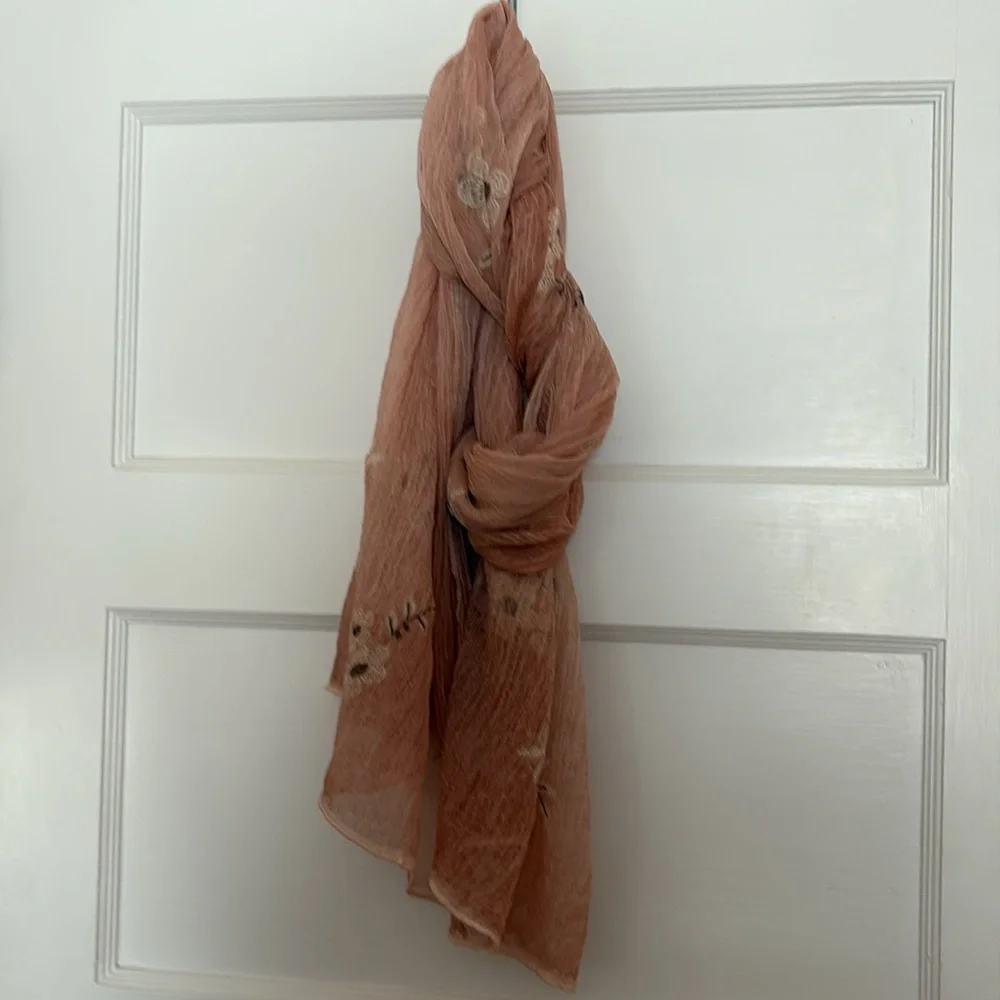 G Delicate Floral Peach Scarf. Polyester. 86 x 28